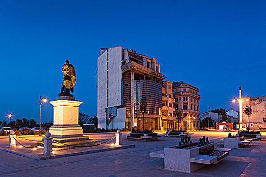 罗马尼亚,黑海,海岸,广场,雕塑,罗马,诗人,黃昏