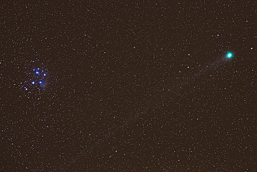 赛纳河,彗星,星座,雄性动物,金牛座,一月,星团,左边