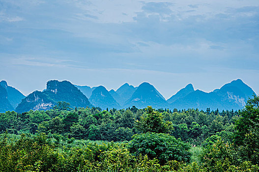 山岭风光