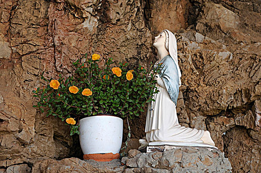 祈祷,圣母玛利亚,卢尔德,帽,米诺卡岛,巴利阿里群岛,西班牙,欧洲
