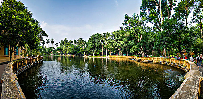 越南河内胡志明纪念馆池塘