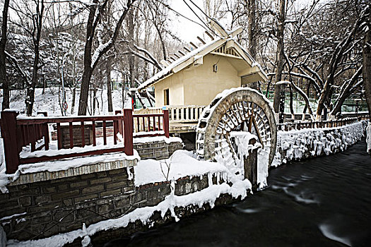 中国传统建筑物水磨