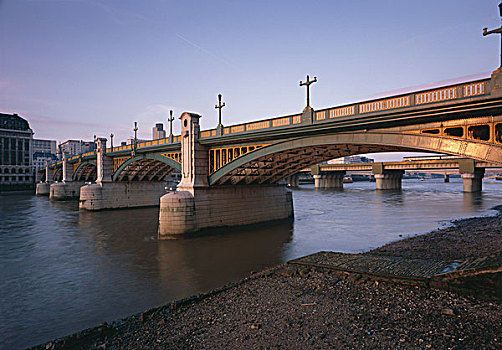 南华克,桥,伦敦南岸,泰晤士河,伦敦