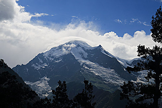 神山