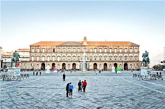 皇宫,广场,那不勒斯,意大利
