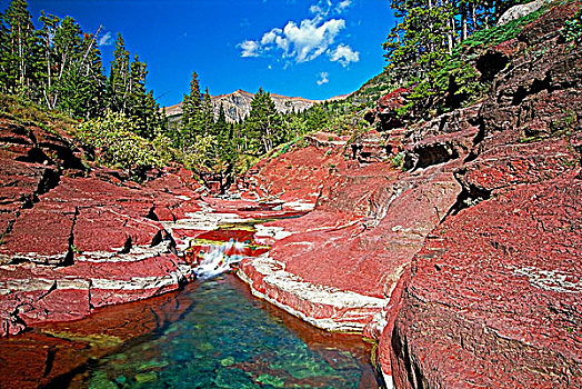 红岩峡谷,瓦特顿湖国家公园,艾伯塔省,加拿大