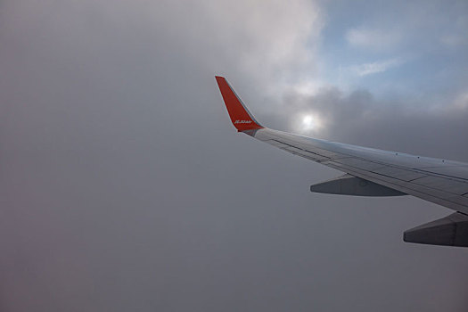 从济州航空的客机上看空中景观