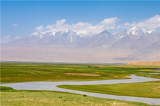 新疆塔县帕米尔高原旅游区