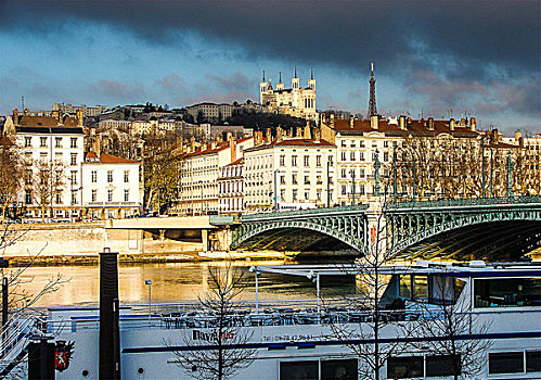 法国里昂街景