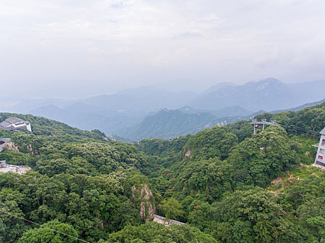 航拍河南洛阳栾川老君山云景索道及周边山景