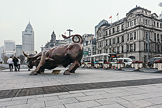上海外滩铜牛