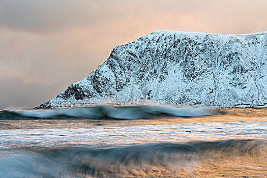 海滩,湾,山,罗弗敦群岛,诺尔兰郡,挪威,十一月
