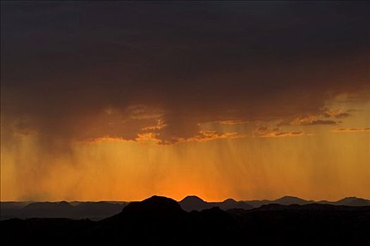 日落,积雨云,上方,达马拉兰,考科韦尔德,纳米比亚,非洲