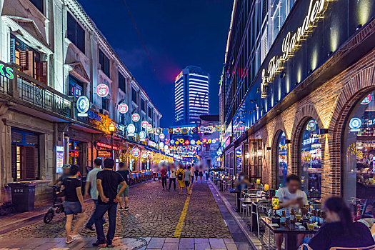 宁波老外滩街景酒吧夜景