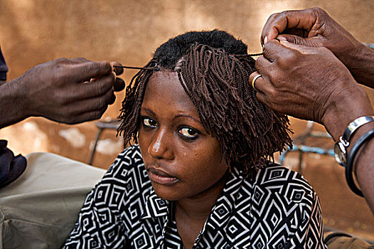 女孩,褶状,发型,户外,沙龙,乡村,区域,乞力马扎罗山,坦桑尼亚,十二月,2008年