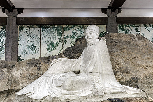 白居易塑像,中国河南省洛阳市白园乐天堂