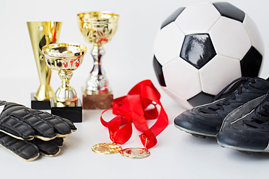 特写,足球,靴子,手套,奖杯,奖牌