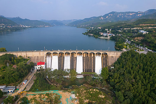 航拍济南锦绣川水库