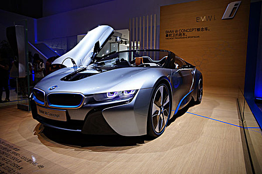 bmw宝马i8电动汽车