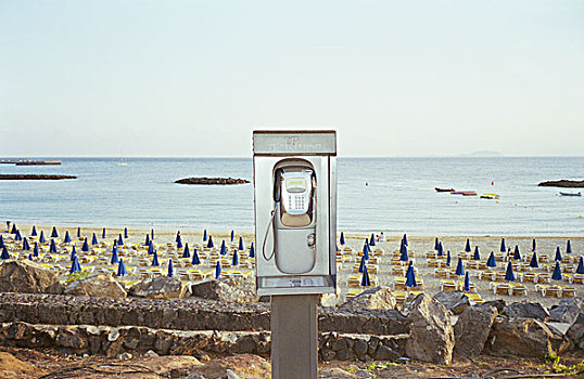 公用电话,海滩