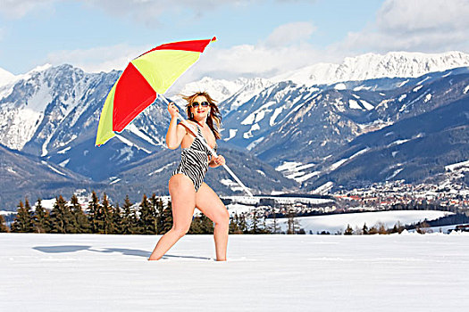 女人,泳衣,遮阳伞,冬天,风景,艾森埃尔茨,施蒂里亚,奥地利,欧洲