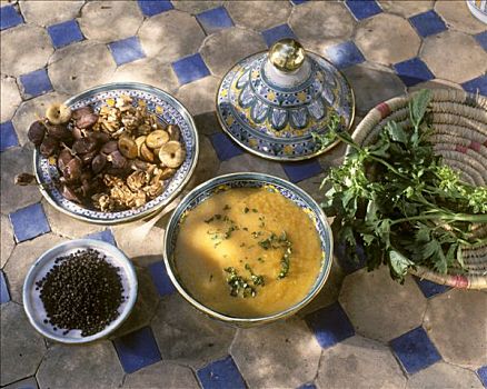 摩洛哥,小扁豆汤,干果
