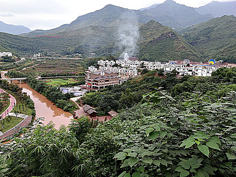 贵州省遵义市习水县土城镇华润希望小镇