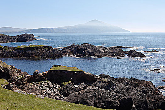岩石海岸,南,阿基尔岛,梅奥县,省,爱尔兰,欧洲