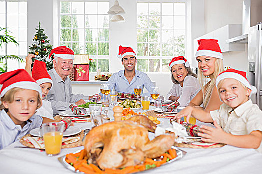 微笑,家庭,餐桌,圣诞节,穿,圣诞帽