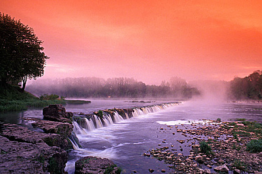 日出,早晨,雾气,上方,瀑布,河,靠近,拉脱维亚