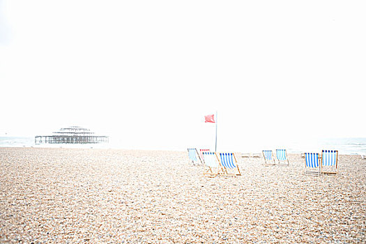 旗帜,折叠躺椅,海滩,布莱顿,英国