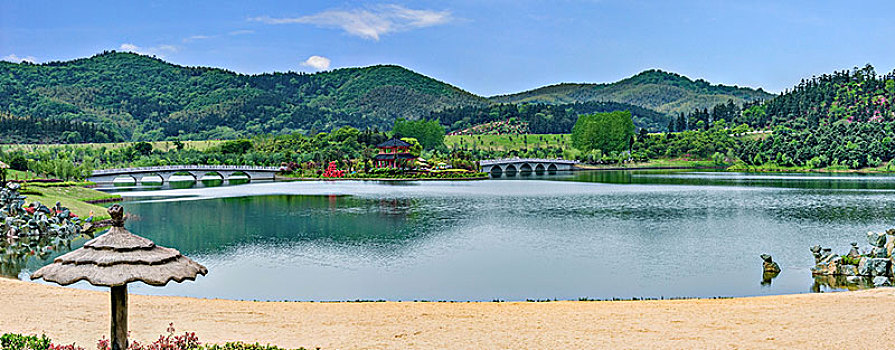 江苏省南京市银杏湖公园湖滨沙滩自然景观