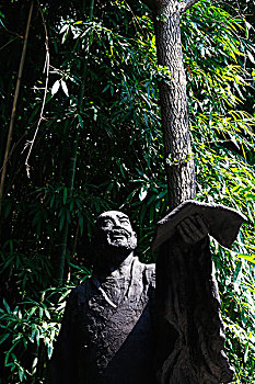 骆宾王大型室外雕像