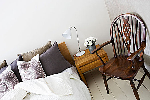 双人床,现代,床头柜,异域风情,木头,扶手椅,白色背景,木地板