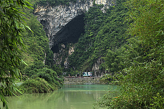 巴马长寿村百魔洞