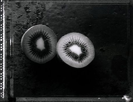 一半,猕猴桃,黑白图片