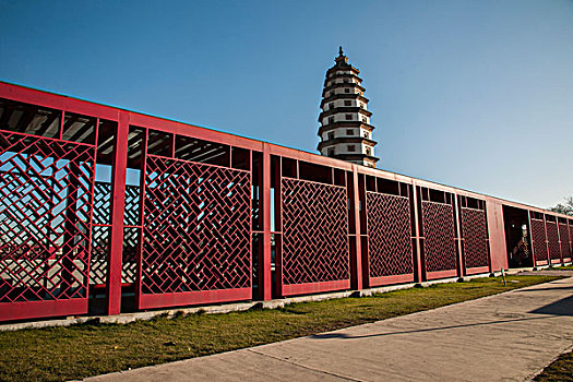 河北省三宝之一定州塔碑刻展示长廊