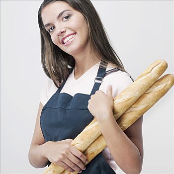 女人,拿着,法棍面包,微笑