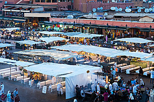 人群,玛拉喀什,摩洛哥