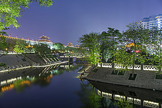 西安唐城墙夜景