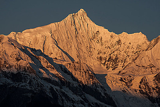 雪山