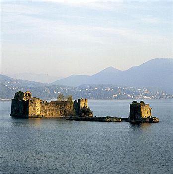 城堡遗迹,马焦雷湖,意大利,欧洲