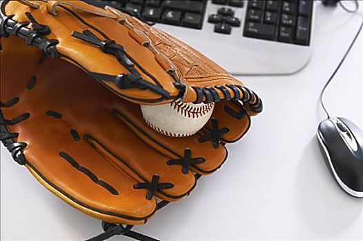 棒球棒,手套,书桌