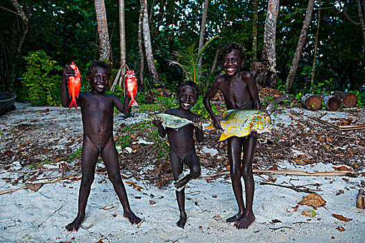 男孩,展示,鱼,抓住,泻湖,所罗门群岛,太平洋