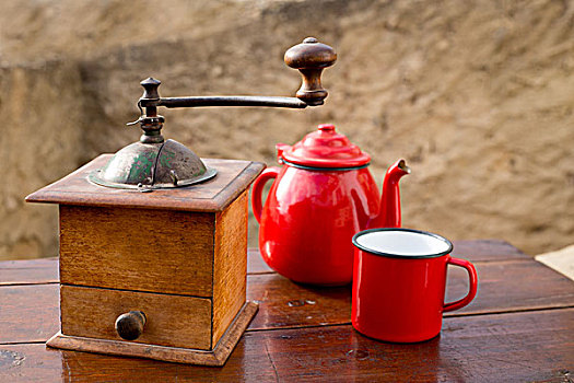复古,老,咖啡研磨机,旧式,茶壶,红色,杯子