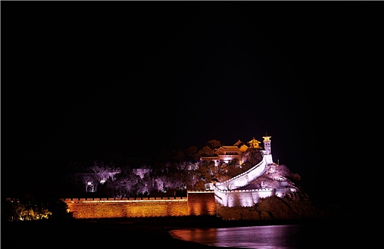 人间仙境蓬莱阁古建筑群夜景振扬门