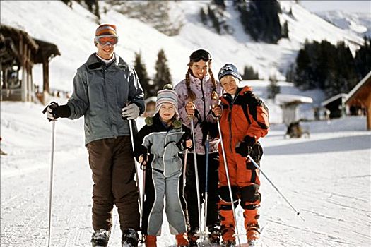 家庭,滑雪,度假