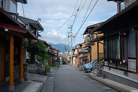日本山里的城镇风光