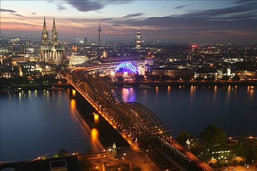 光亮,市中心,霍恩佐伦大桥,中央火车站,大教堂,科隆,北莱茵威斯特伐利亚,德国