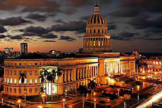 古巴,哈瓦那,国会,国家剧院,光亮,黄昏